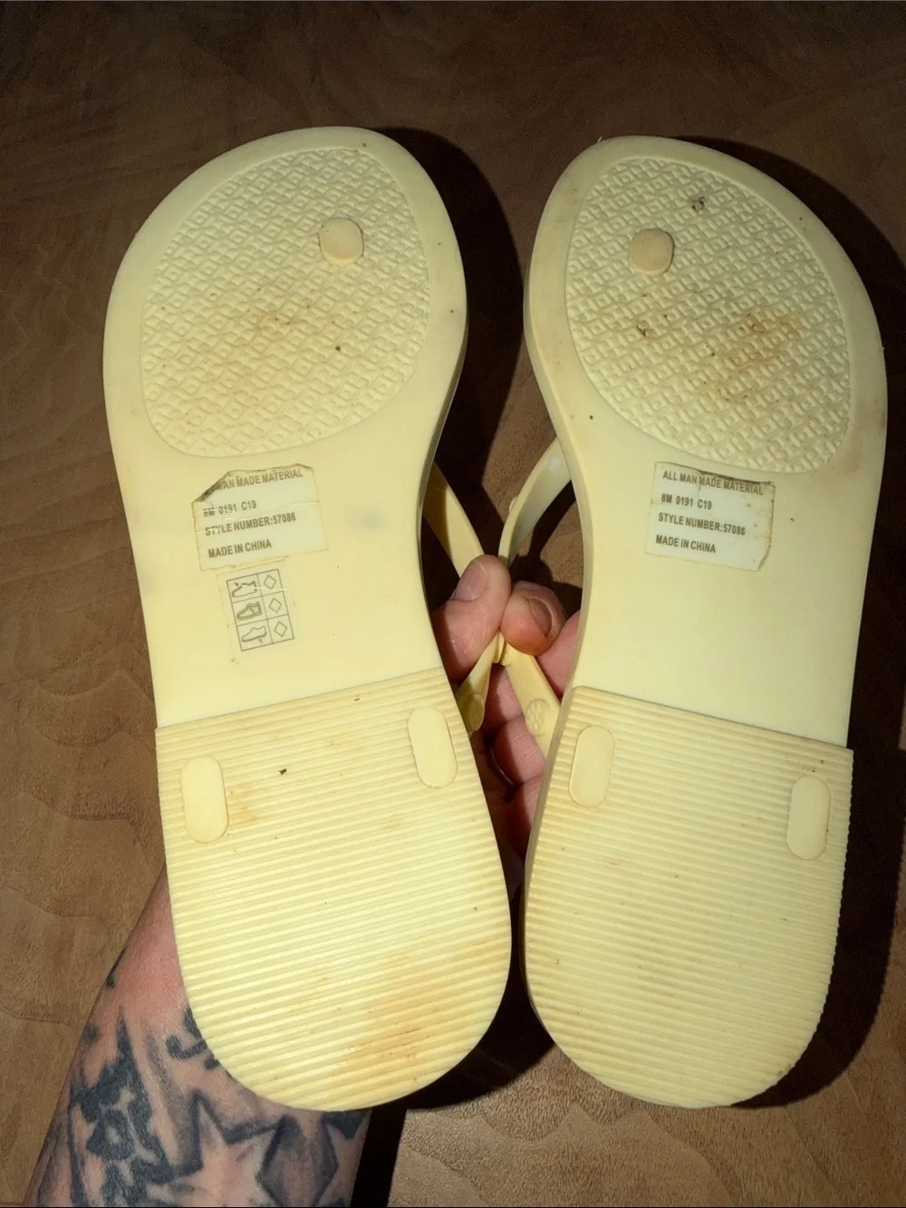 Tory Burch Studded Jelly Thong Flip Flop Sandals Size 8